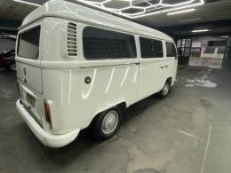 VOLKSWAGEN - KOMBI - 2004/2005 - Branca - R$ 29.900,00