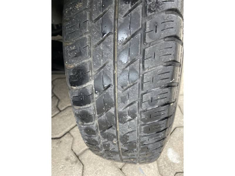 FORD - FIESTA - 2004/2004 - Prata - R$ 22.900,00