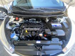 HYUNDAI - HB20S - 2013/2014 - Branca - R$ 54.900,00