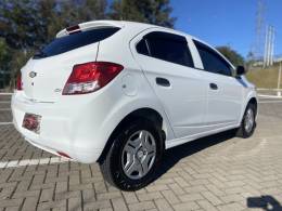 CHEVROLET - ONIX - 2017/2018 - Prata - R$ 39.900,00