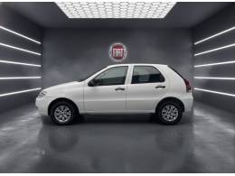 FIAT - PALIO - 2014/2015 - Branca - R$ 25.900,00