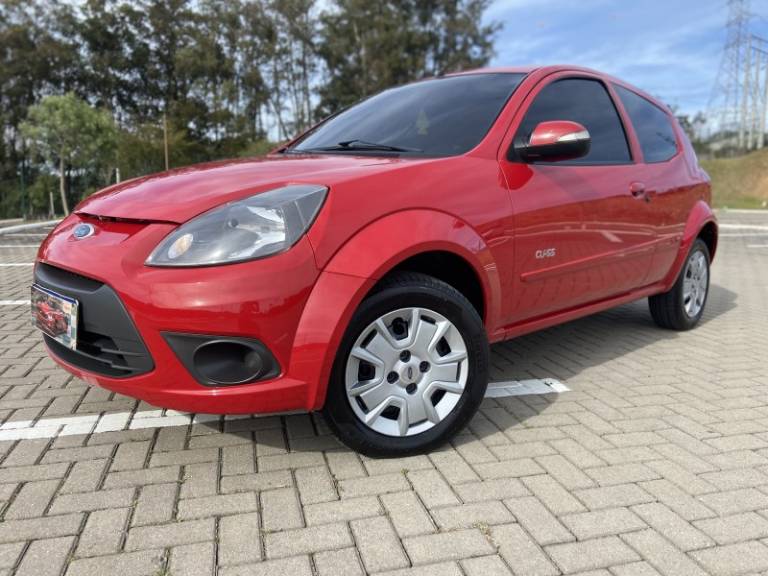 FORD - KA - 2012/2013 - Vermelha - R$ 29.900,00