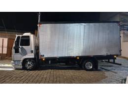FORD - CARGO 815 - 2009/2009 - Prata - R$ 185.900,00