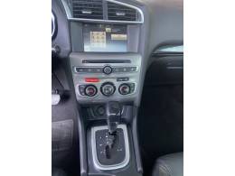 CITROËN - C4 LOUNGE - 2016/2017 - Branca - R$ 62.900,00