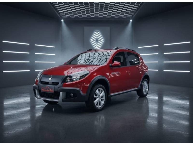 RENAULT - SANDERO - 2013/2014 - Vermelha - R$ 43.900,00