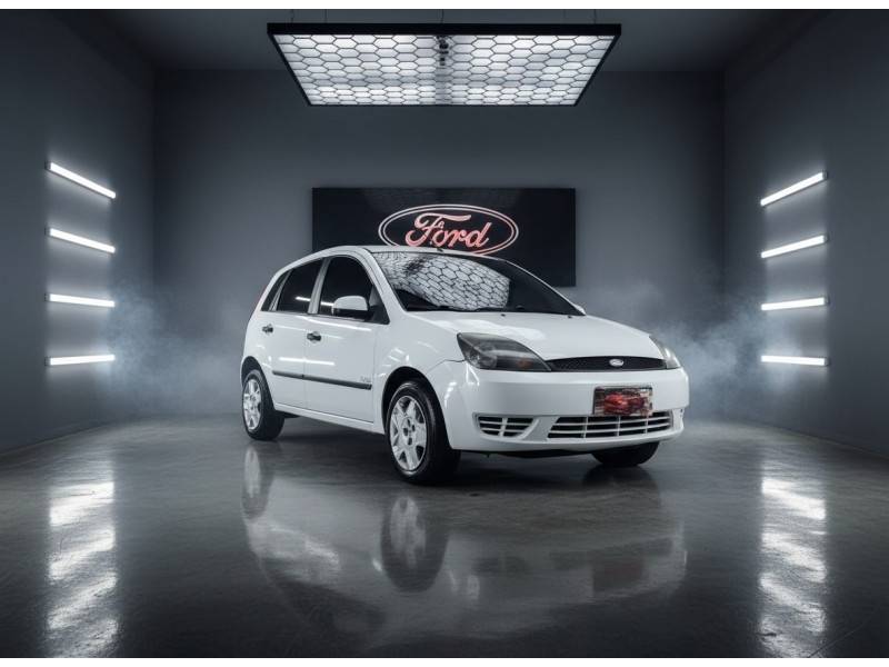 FORD - FIESTA - 2005/2005 - Branca - R$ 21.900,00