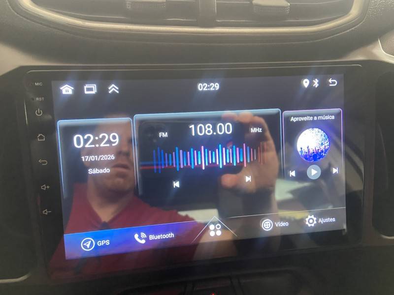 CHEVROLET - ONIX - 2014/2014 - Branca - R$ 36.900,00