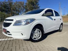 CHEVROLET - ONIX - 2017/2018 - Prata - R$ 39.900,00