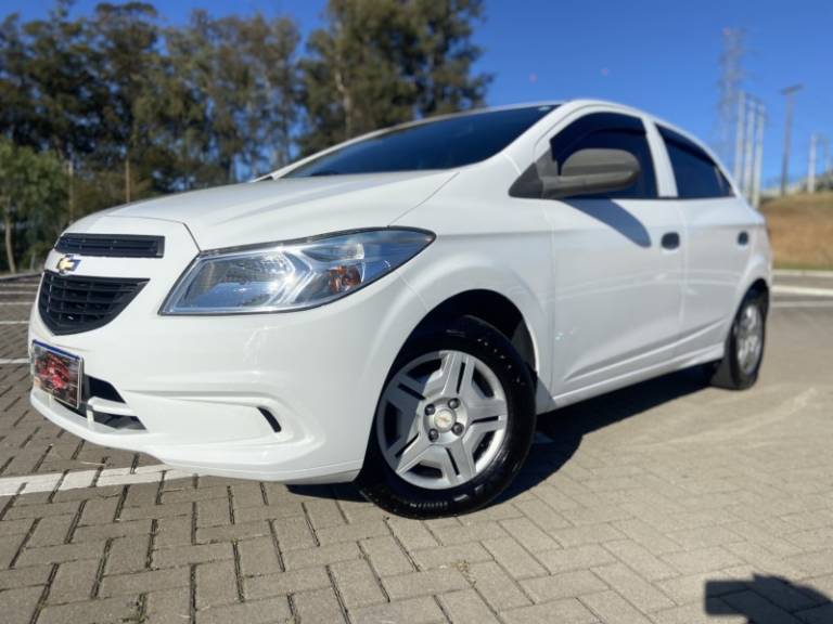 CHEVROLET - ONIX - 2017/2018 - Prata - R$ 39.900,00