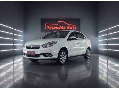 FIAT - SIENA - 2013/2014 - Branca - R$ 39.900,00