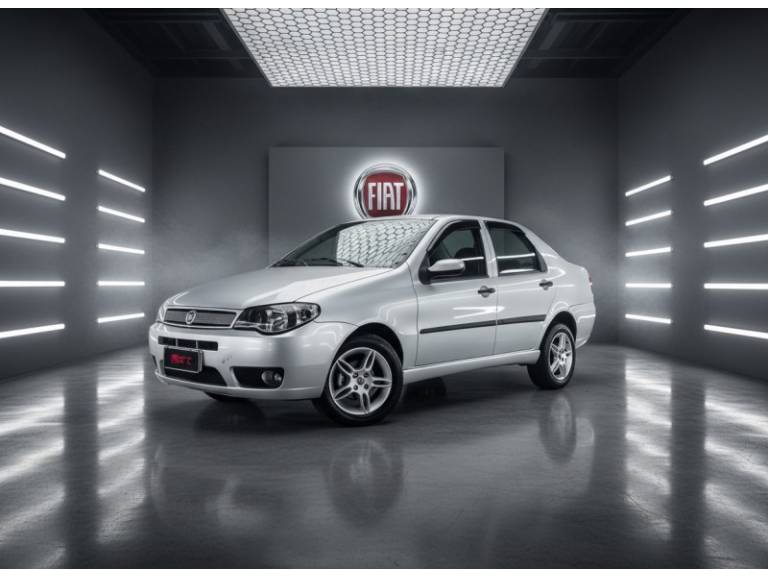 FIAT - SIENA - 2006/2007 - Prata - R$ 25.900,00