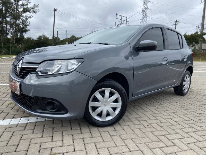 RENAULT - SANDERO - 2015/2015 - Cinza - R$ 36.900,00