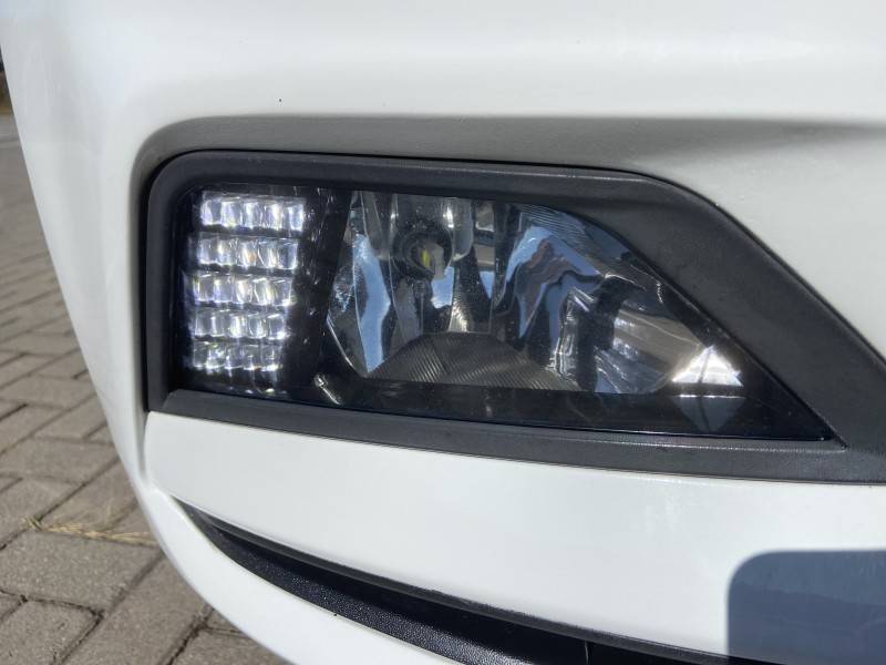 VOLKSWAGEN - POLO - 2018/2018 - Branca - R$ 59.900,00