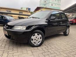 CHEVROLET - CELTA - 2003/2004 - Preta - R$ 13.900,00