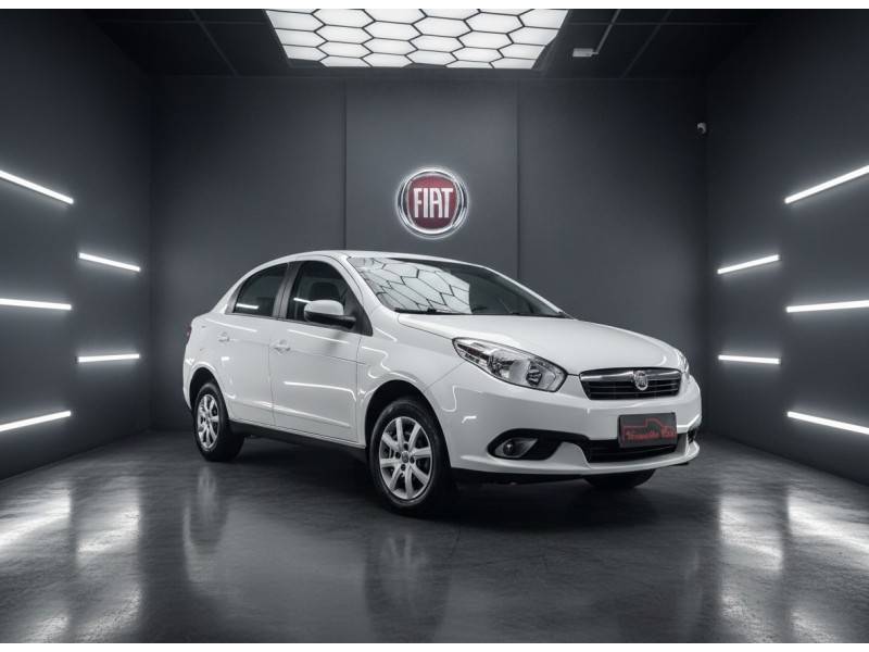 FIAT - SIENA - 2013/2014 - Branca - R$ 39.900,00