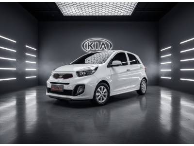 KIA MOTORS - PICANTO - 2014/2015 - Branca - R$ 45.900,00