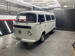 VOLKSWAGEN - KOMBI - 2004/2005 - Branca - R$ 29.900,00