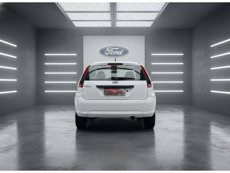 FORD - FIESTA - 2014/2014 - Branca - R$ 31.900,00
