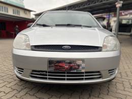 FORD - FIESTA - 2004/2004 - Prata - R$ 22.900,00