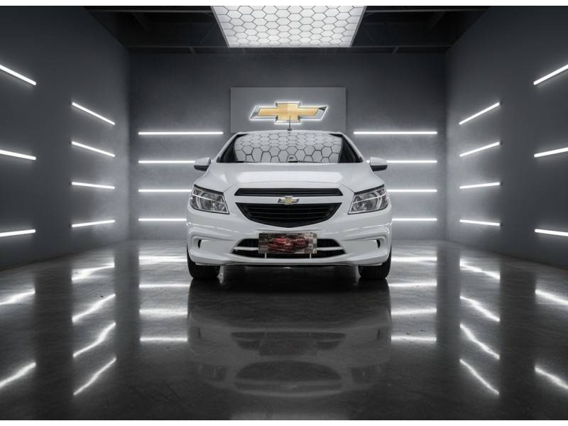 CHEVROLET - ONIX - 2014/2014 - Branca - R$ 36.900,00