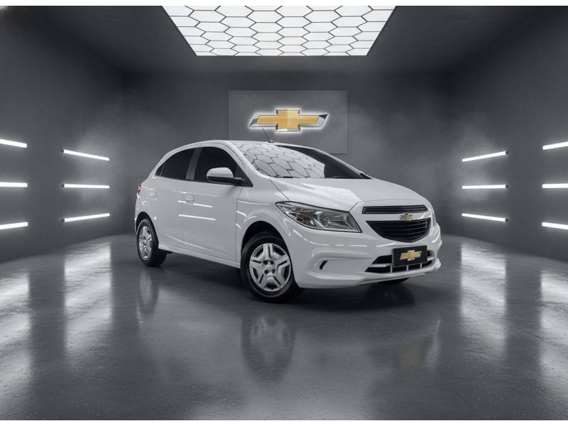 CHEVROLET - ONIX - 2014/2014 - Branca - R$ 36.900,00