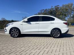 FIAT - CRONOS - 2018/2019 - Branca - R$ 64.900,00