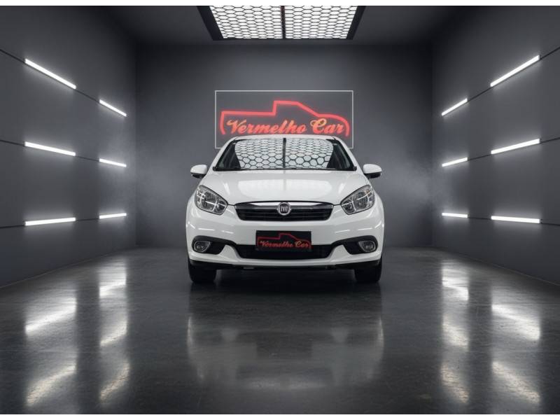 FIAT - SIENA - 2013/2014 - Branca - R$ 39.900,00