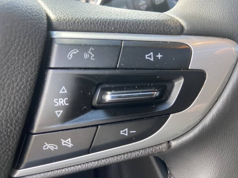 CHEVROLET - TRACKER - 2021/2021 - Branca - R$ 105.900,00