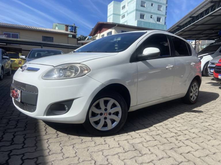 FIAT - PALIO - 2013/2013 - Branca - Sob Consulta