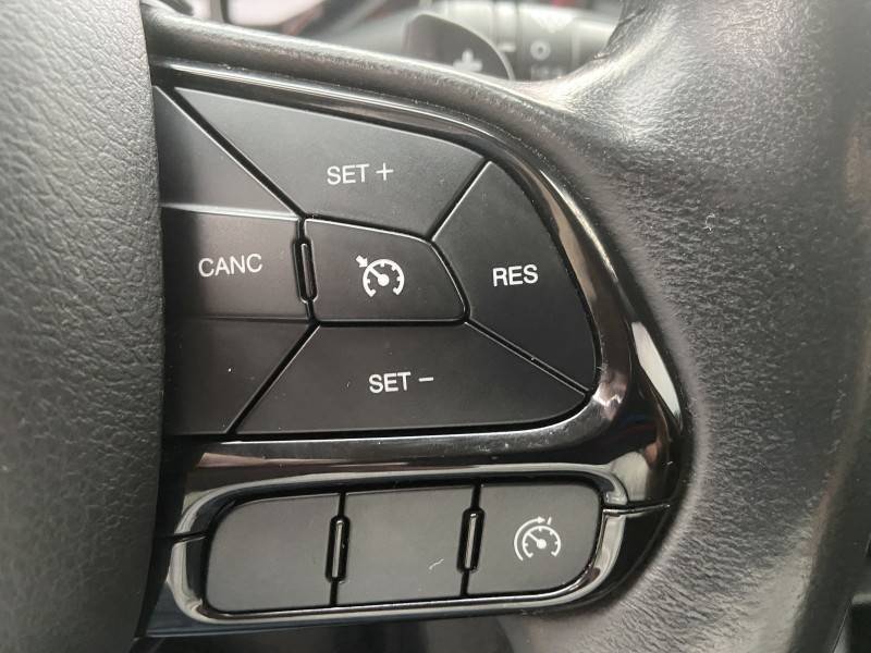 FIAT - TORO - 2016/2017 - Vermelha - R$ 86.900,00