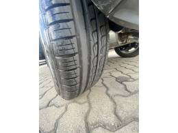 VOLKSWAGEN - FOX - 2016/2016 - Preta - R$ 46.900,00