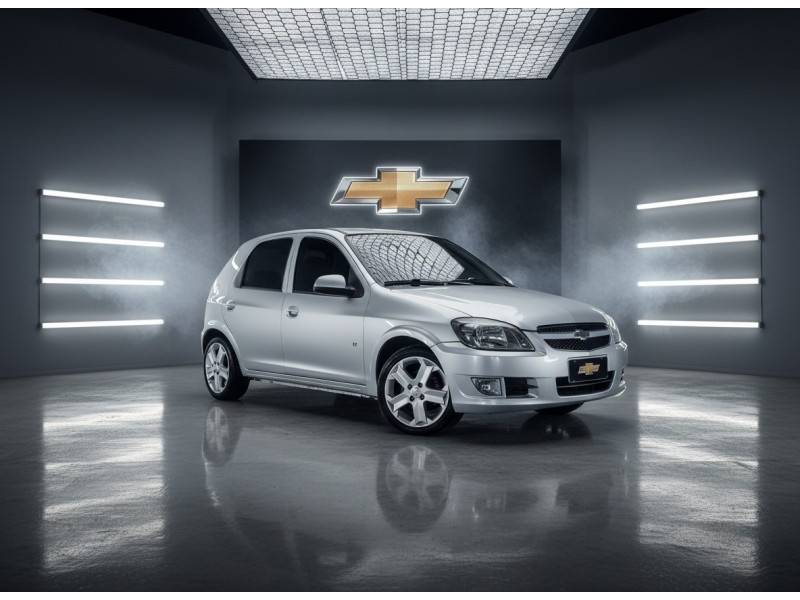 CHEVROLET - CELTA - 2012/2012 - Prata - R$ 33.900,00