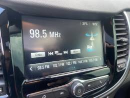 CHEVROLET - TRACKER - 2017/2018 - Prata - R$ 86.900,00