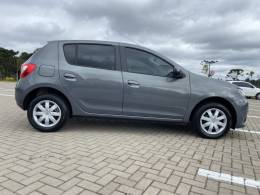 RENAULT - SANDERO - 2015/2015 - Cinza - R$ 36.900,00